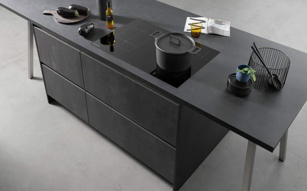 Cuisine industrielle béton noir